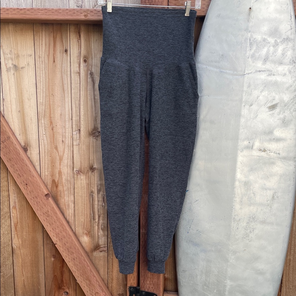 Beyond the Bump Yoga Jogger leggings